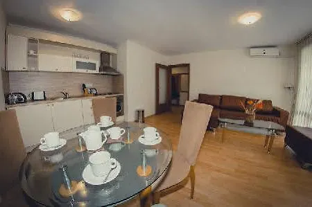 アパート Sea Club Complex